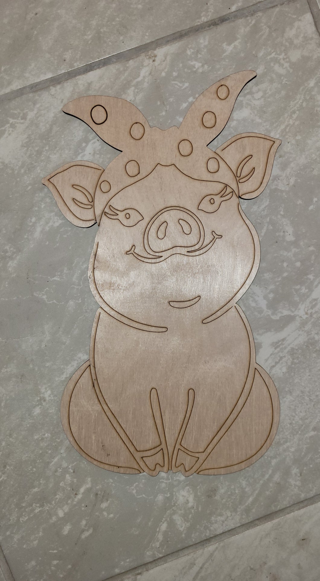 PIG WITH BANDANA - Blank wood Cutout